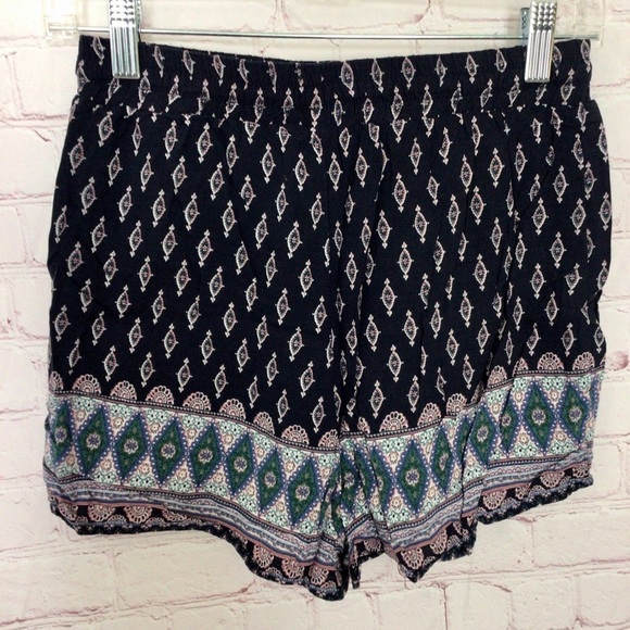 Charlotte Russe Navy Blue Printed Lined Drawstring Shorts - Size Small - Picture 4 of 7